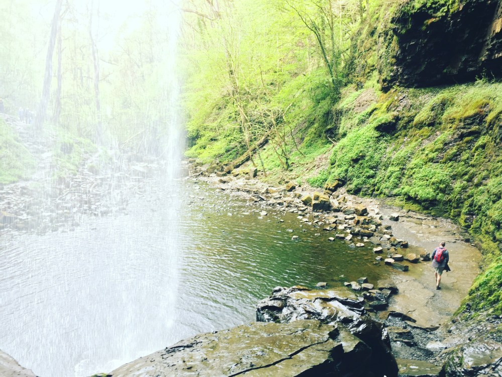 0EE44F05-29EE-4C31-8681-3AD2AD1FA030